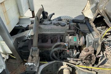 1995 Mitsubishi 500/600 Canter Tipper