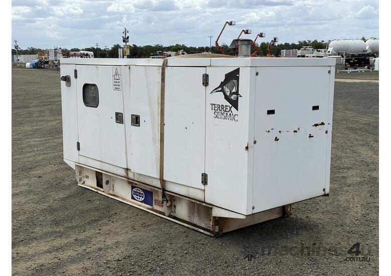 2011 FG WILSON P165-2 GENERATOR