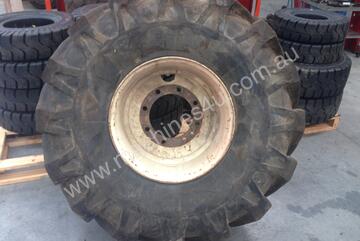 Manitou All-Terrain Wheels & Tyres Optimized for Heavy-Duty Performance and Traction!