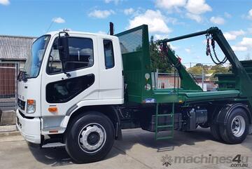 Cayvol   - JWS 130 Skip Loader