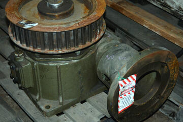 Heavy duty industrial gearbox 20:1 ratio 2.5