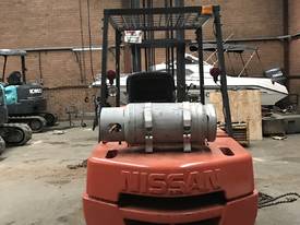 Nissan Forklift 3.5t 5m lift - picture0' - Click to enlarge