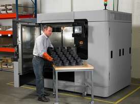 Stratasys F900 Production System - picture2' - Click to enlarge