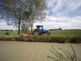 Landini 5-Series 5-110H Top 4WD Cab - picture1' - Click to enlarge