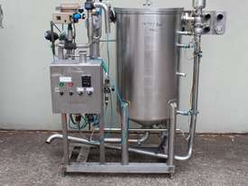 Tank with Heat Exchanger - picture0' - Click to enlarge