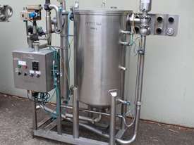 Tank with Heat Exchanger - picture1' - Click to enlarge