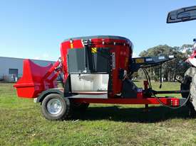 FARMTECH TDYKM-2.0 VERTICAL FEED MIXER (2.0M3) - picture0' - Click to enlarge