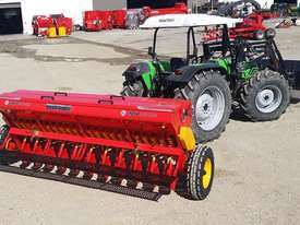FARMTECH BM 16 SSB SINGLE DISC SEED DRILL + SMALL SEED BOX (3.0M) - picture2' - Click to enlarge