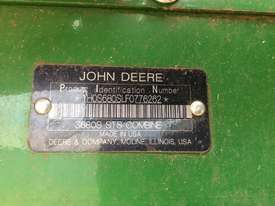 John Deere S680 Header(Combine) Harvester/Header - picture2' - Click to enlarge