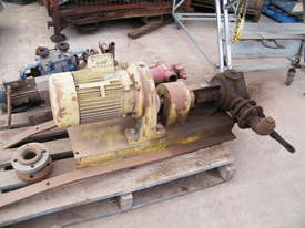 oil  pump Ebsray - picture0' - Click to enlarge