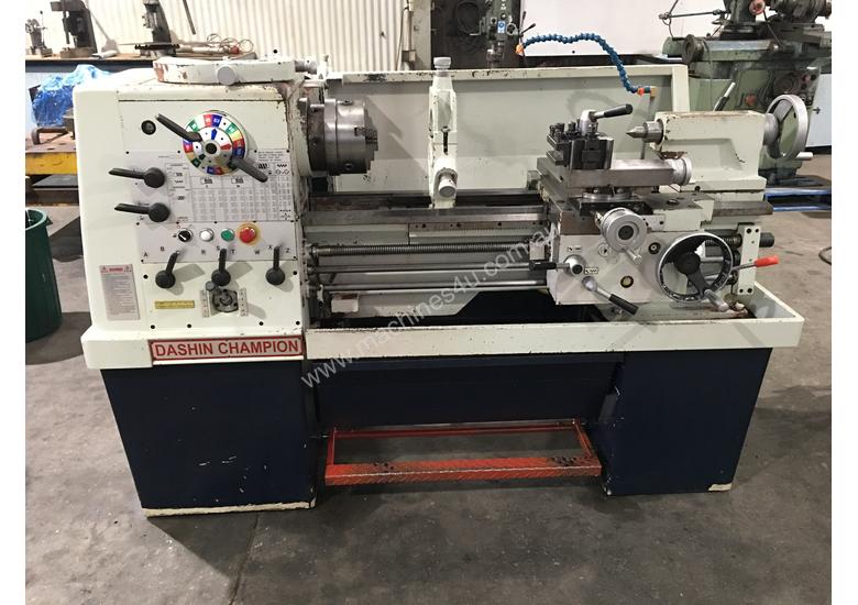caption Centre Lathe Dashin Champion