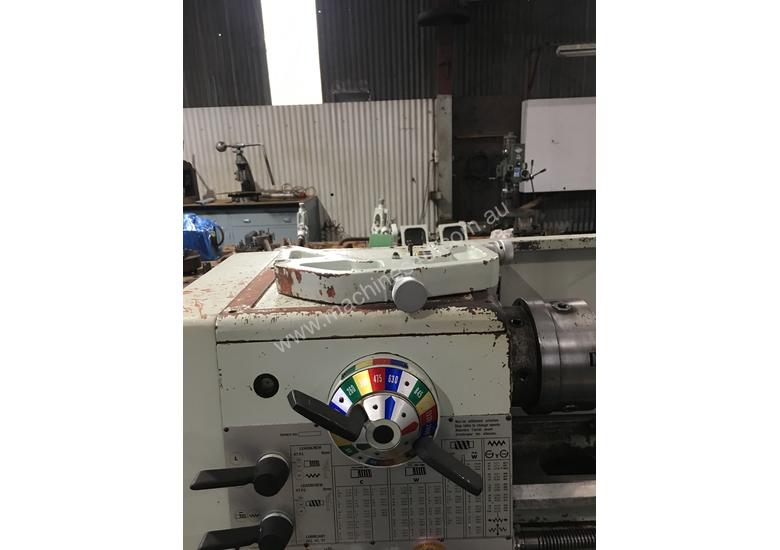 caption Centre Lathe Dashin Champion