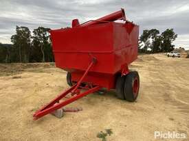 Tow Behind Square Chaser Bin - picture0' - Click to enlarge