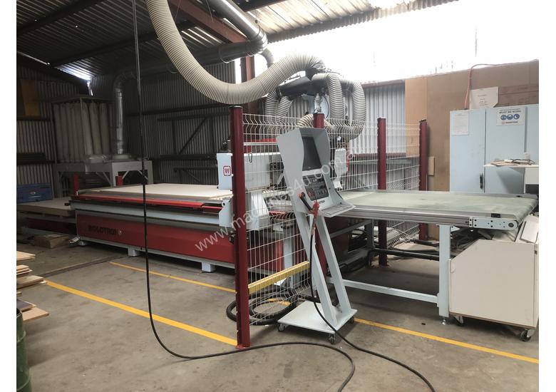 caption 2016 Woodtron Advance auto 2712 CNC Router