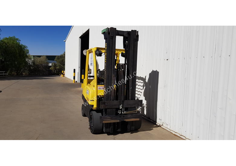 caption 3.5T LPG Counterbalance Forklift