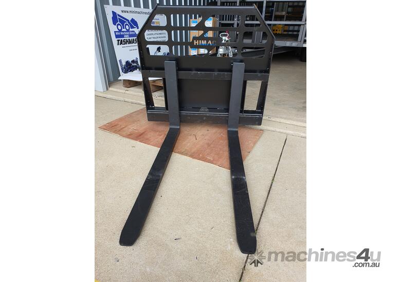 caption Pallet Forks 900kg - Mini Loader