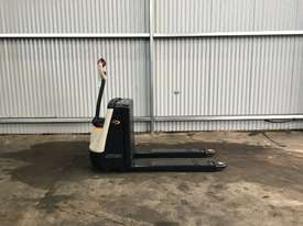 Electric Forklift Walkie Pallet WP Series 2010 - picture0' - Click to enlarge
