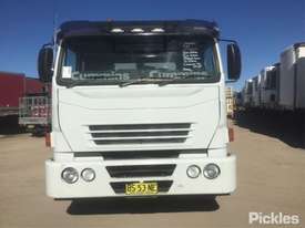 2008 Iveco Acco 2350 - picture1' - Click to enlarge