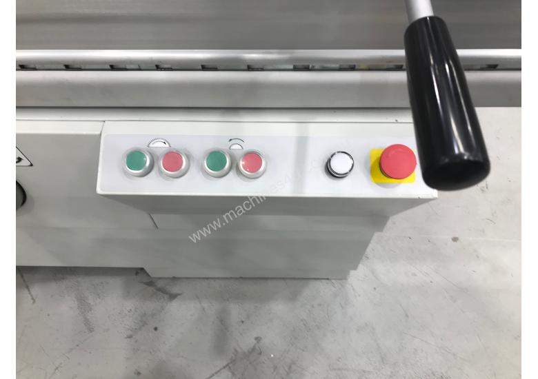 caption PANELSAW 3200MM SLIDING TABLE