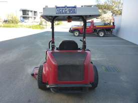 2016 Toro Groundsmaster 7210 (30487TC) Zero Turn Trim and Surround Rotary Mower - picture2' - Click to enlarge