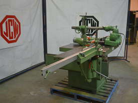 Kamro Heavy duty spindle moulder - picture1' - Click to enlarge