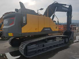 VOLVO EC300EL EXCAVATOR WITH AIR CON ROPS CABIN, EX DEMO (160 HOURS), HAMMER PIPED, LONG CARRIAGE  - picture2' - Click to enlarge