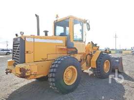 VOLVO L70D Wheel Loader - picture1' - Click to enlarge