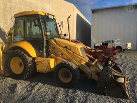 New Holland LB110B-4PS - picture2' - Click to enlarge
