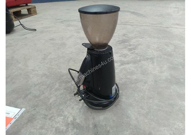 caption LA Scala Grinder Doser