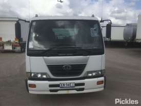 2006 Nissan UD MKA245 - picture1' - Click to enlarge