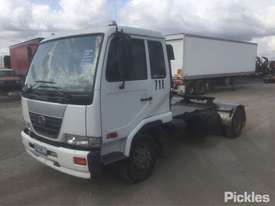 2006 Nissan UD MKA245 - picture2' - Click to enlarge