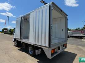 2019 HYUNDAI EX6 SWB Refrigerated Truck Pantech Freezer - picture1' - Click to enlarge