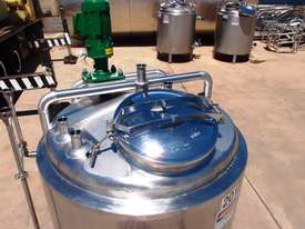 Stainless Steel Jacketed Mixing Tank, Capacity: 1,000Lt - picture1' - Click to enlarge