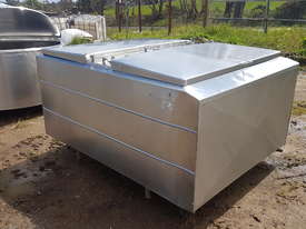 STAINLESS STEEL TANK, MILK VAT 1550 LT - picture1' - Click to enlarge