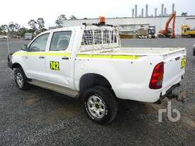 TOYOTA HILUX Ute - picture2' - Click to enlarge