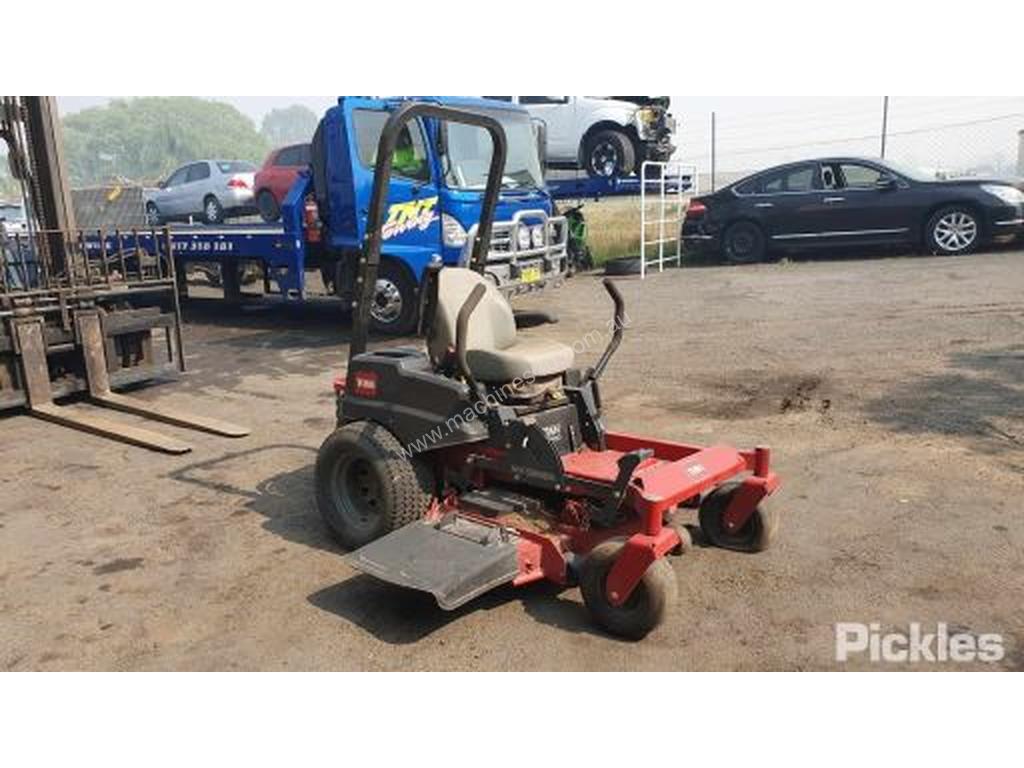 Toro best sale titan 5400