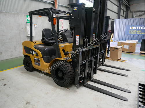 CAT 3.5T Diesel Forklift