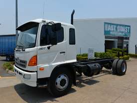 2006 HINO RANGER GH1J - Cab Chassis Trucks - picture0' - Click to enlarge