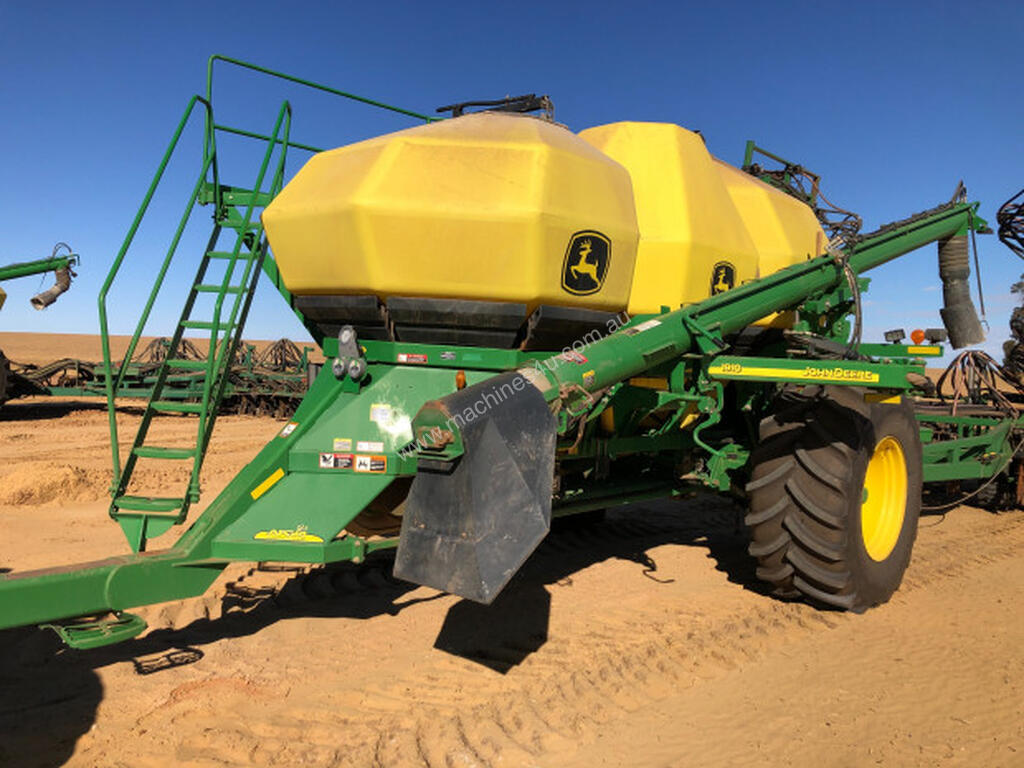 Used 2014 John Deere 1910 Seeding Equipment in , Listed on Machines4u