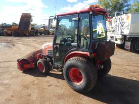 Kubota B3030 Tractor with Front Broom - picture0' - Click to enlarge