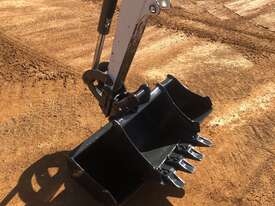 Bobcat E20 Mini Excavator  - picture2' - Click to enlarge