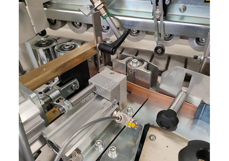 caption Minimax ME35 240V Hot Melt Edgebanding Machine