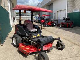 Toro Groundsmaster 7210D - picture1' - Click to enlarge