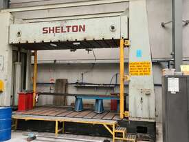 Hydraulic bedding press - picture0' - Click to enlarge