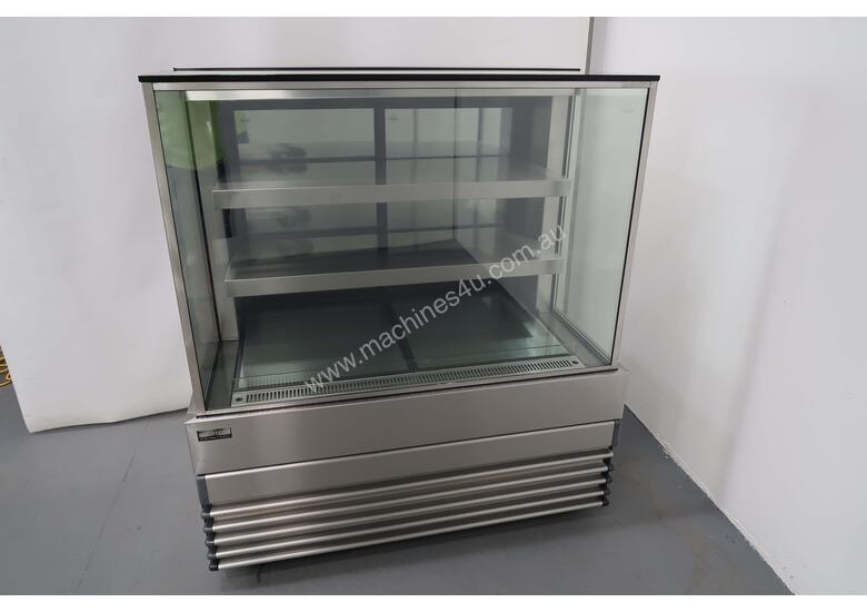 caption Koldtech SQRCD-12 Refrigerated Display