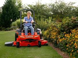 KUBOTA T SERIES RIDE ON MOWERS - picture0' - Click to enlarge