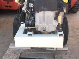 Portable Concrete Pump/ Hydraulic Mud Pump - picture0' - Click to enlarge