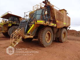 2011 CATERPILLAR 777F OFF HIGHWAY WATER CART - picture0' - Click to enlarge