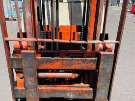 Nissan C01A15 1.5T LPG FORKLIFT - 1500kg Capacity - picture2' - Click to enlarge