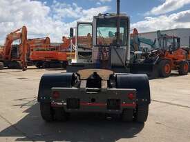 Good Condition Terminal Yard Tractor Terberg YT182 - Hire - picture2' - Click to enlarge